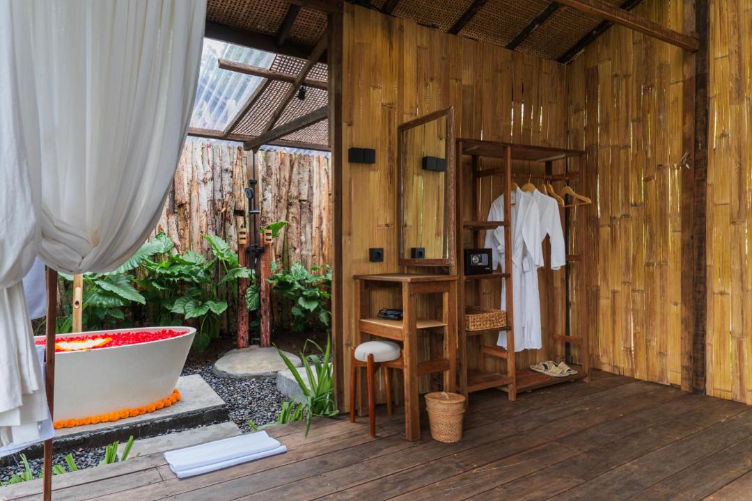 Photo of Others in Sidemen