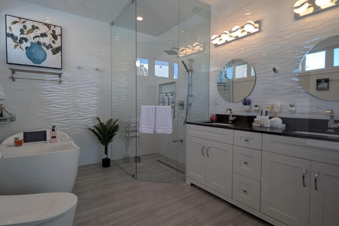 Photo of Bathroom in Niagara Falls