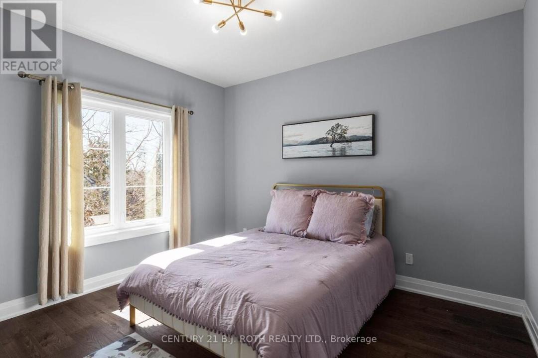 Photo of Bedroom in Newmarket