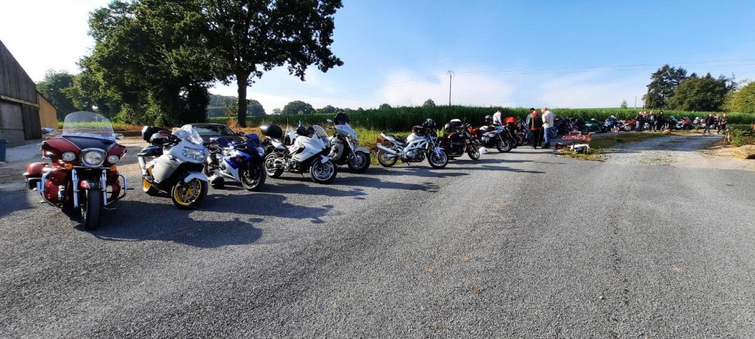 Photo of Others in Ernee