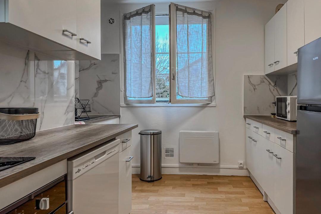 Photo of Others in Fontaine