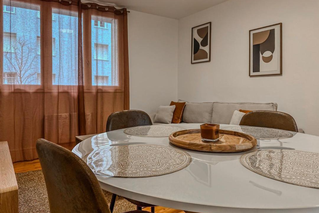 Photo of Others in Fontaine