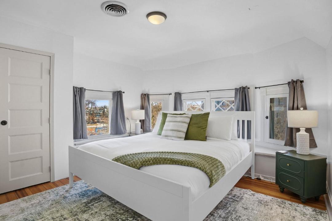 Photo of Bedroom in Downtown Minneapolis