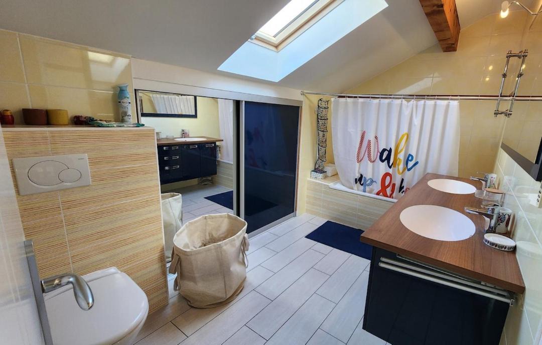 Photo of Bathroom in Thoiry