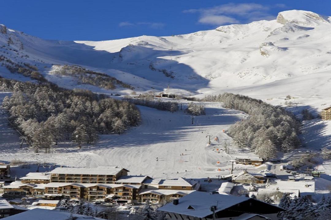 Photo of Others in Allos