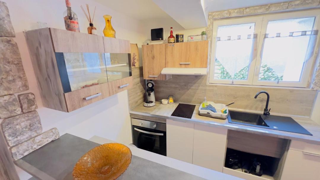 Photo of Others in Mer