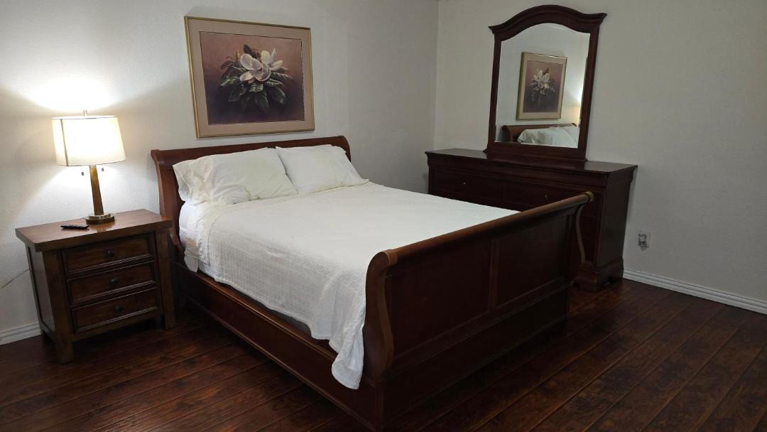 Photo of Bedroom in Tarrant County