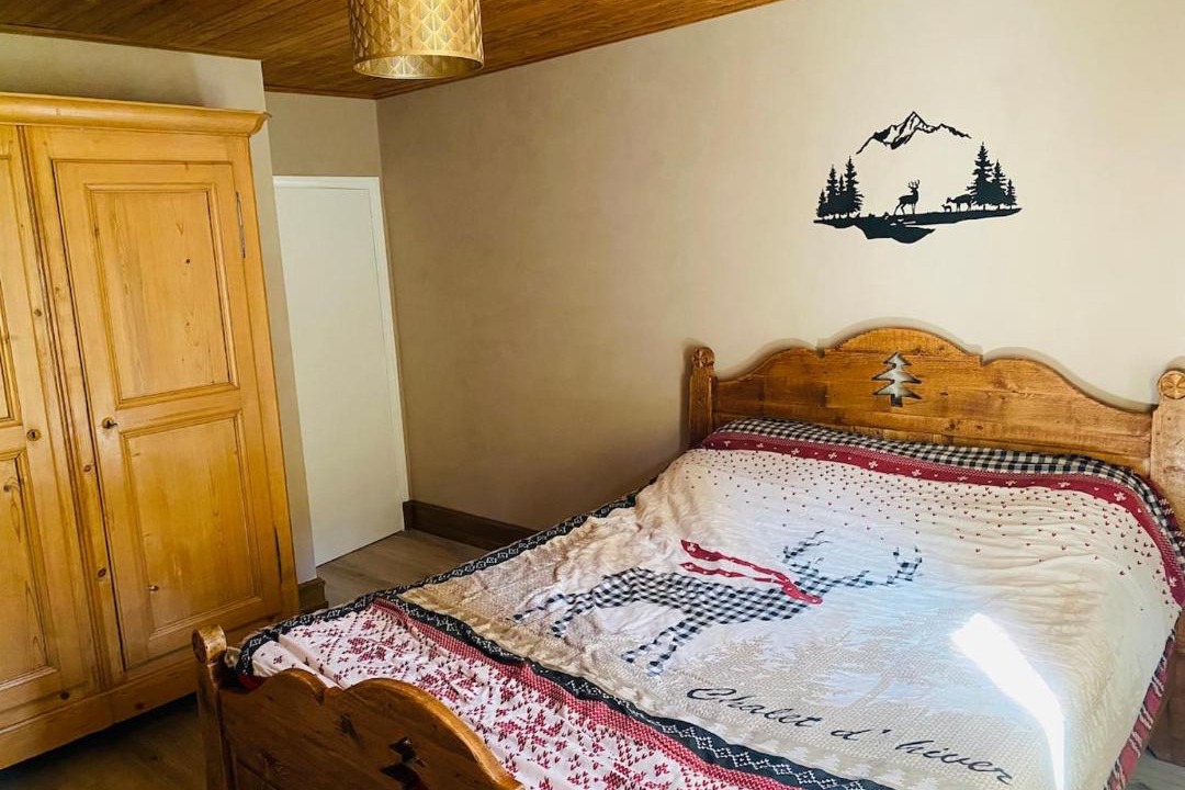 Photo of Bedroom in Battenans-Varin