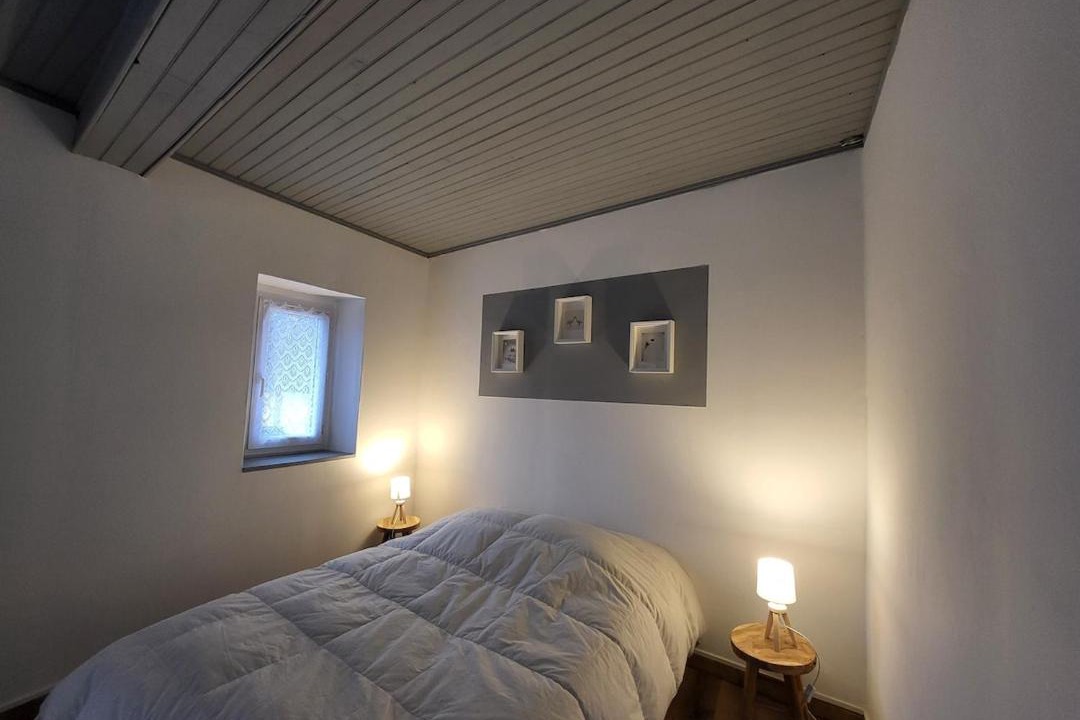 Photo of Bedroom in La Bazoche-Gouet