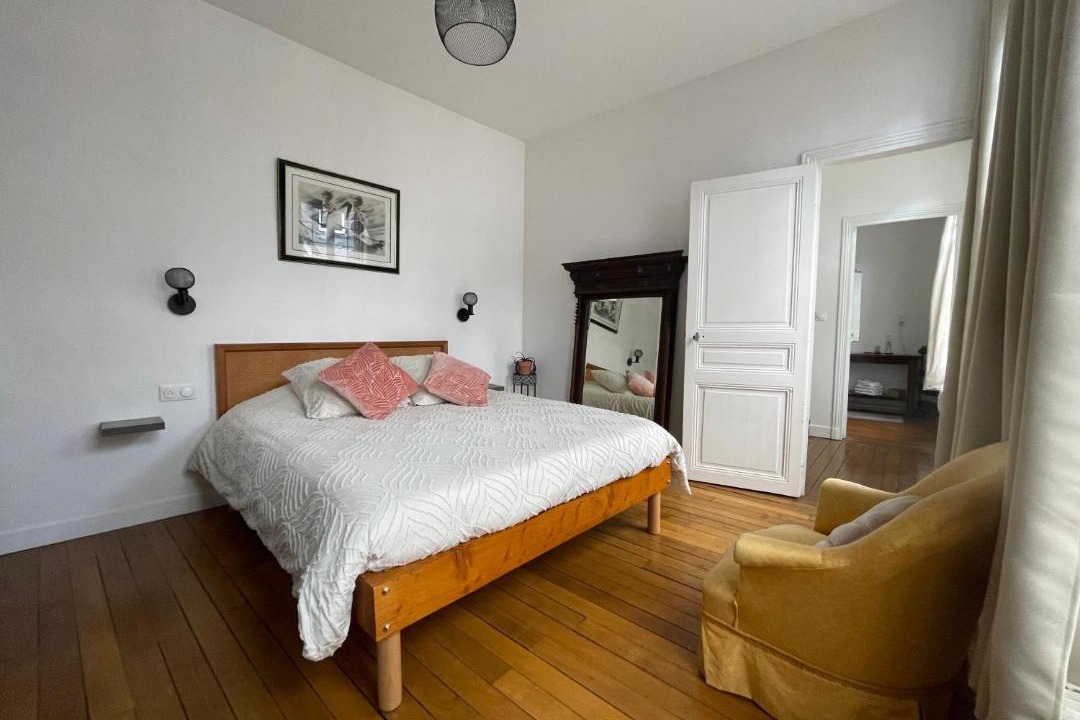 Photo of Bedroom in Vincennes