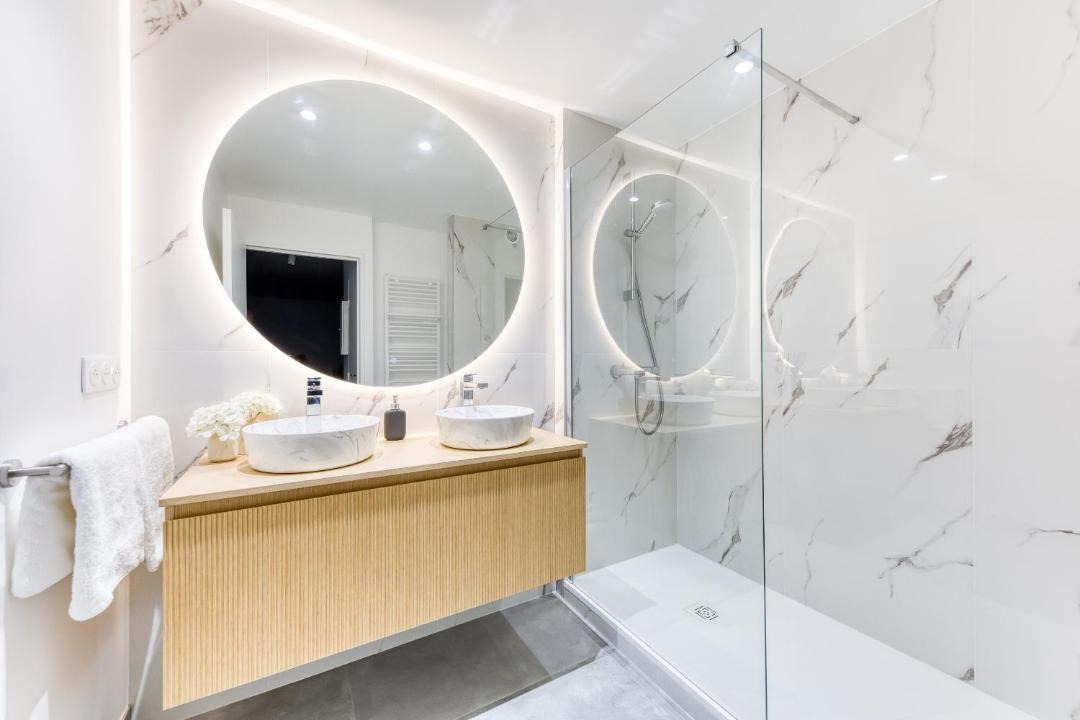 Photo of Bathroom in Sevres