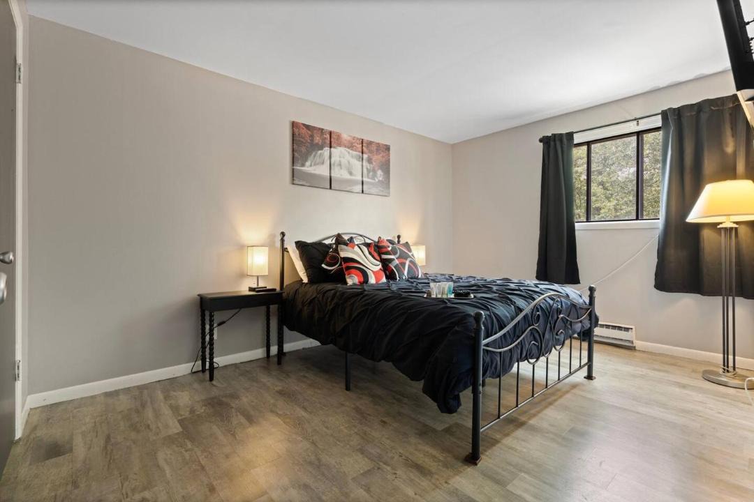 Photo of Bedroom in Aurora