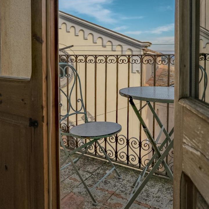 Photo of Patio Balcony in Sant Jaume de Llierca