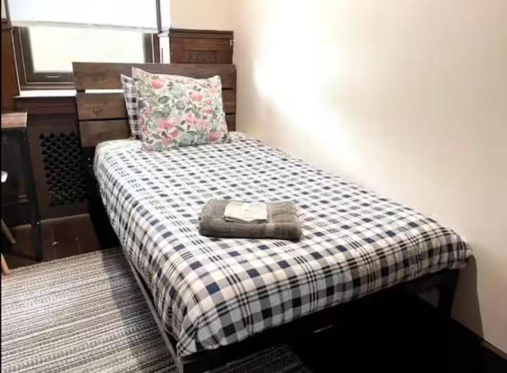 Photo of Bedroom in Upper Darby