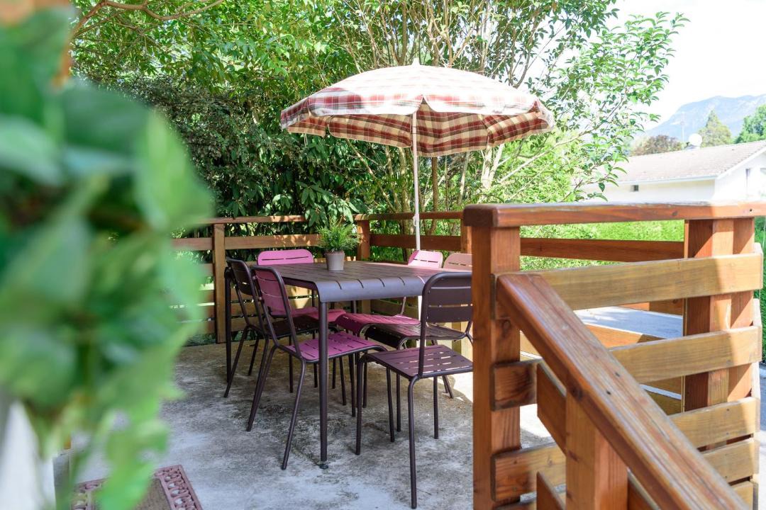 Photo of Patio Balcony in Cessenaz