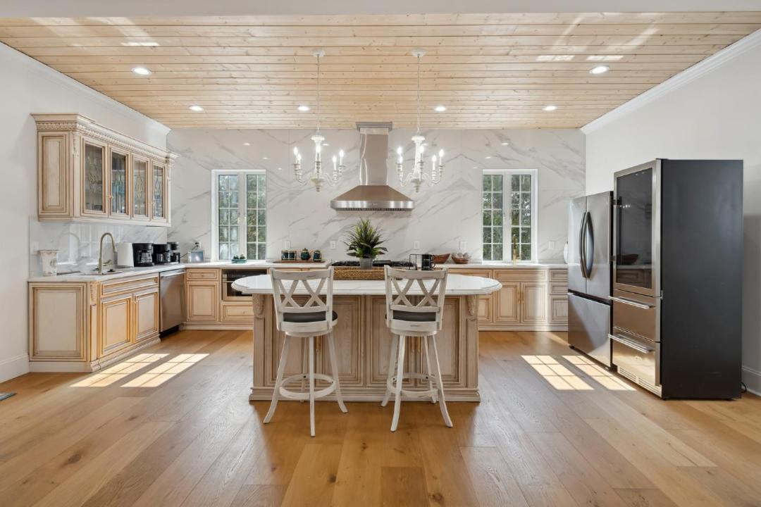 Photo of Kitchen in Debordieu Colony