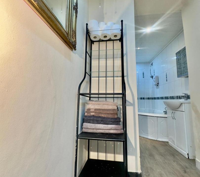 Photo of Others in Alibon