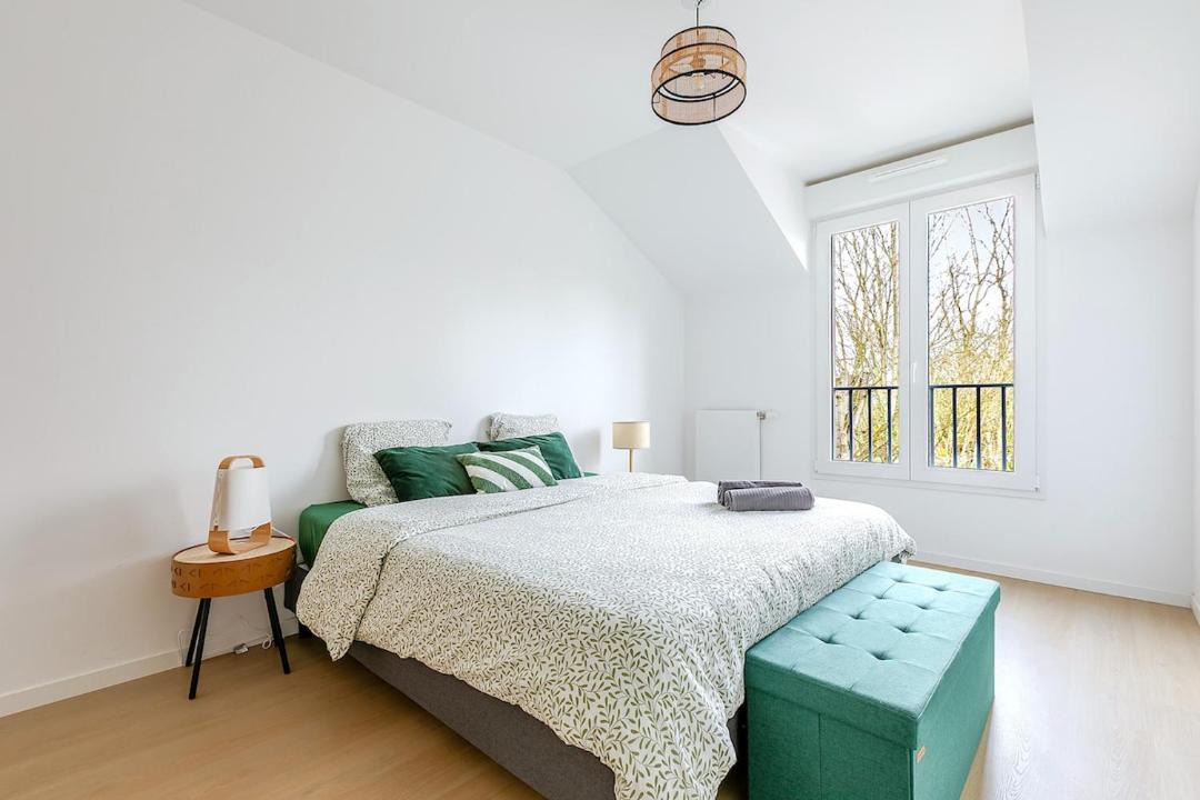 Photo of Bedroom in Bussy-Saint-Georges