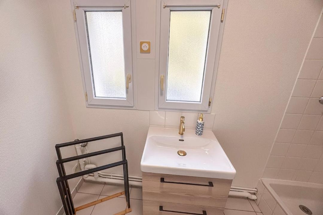 Photo of Bathroom in Pouzauges
