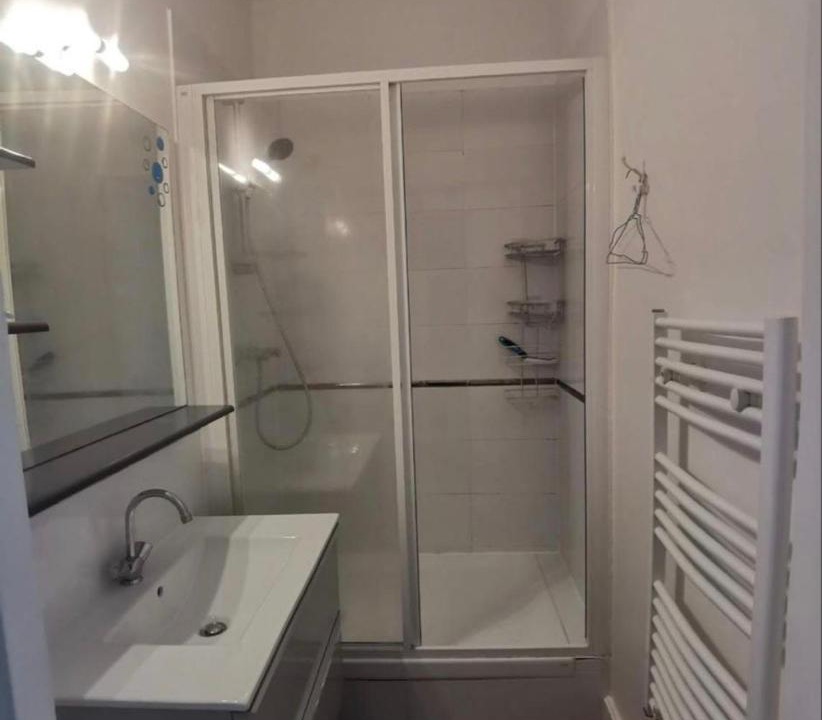 Photo of Bathroom in Montparnasse