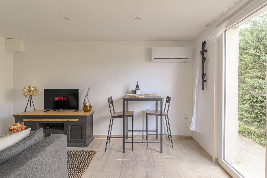 Photo of Others in Corbas