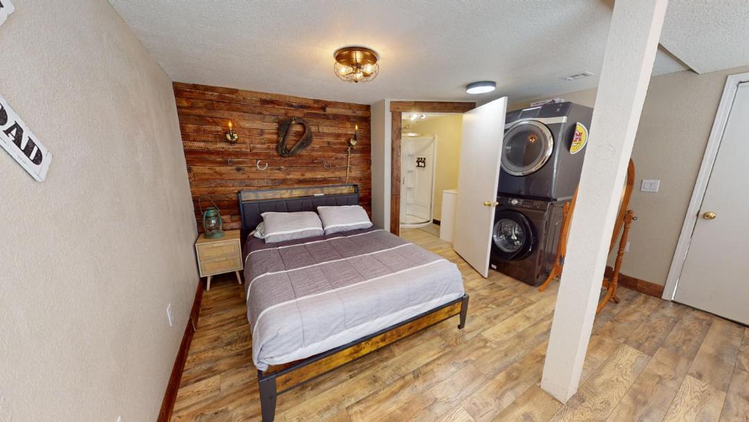 Photo of Bedroom in Neosho