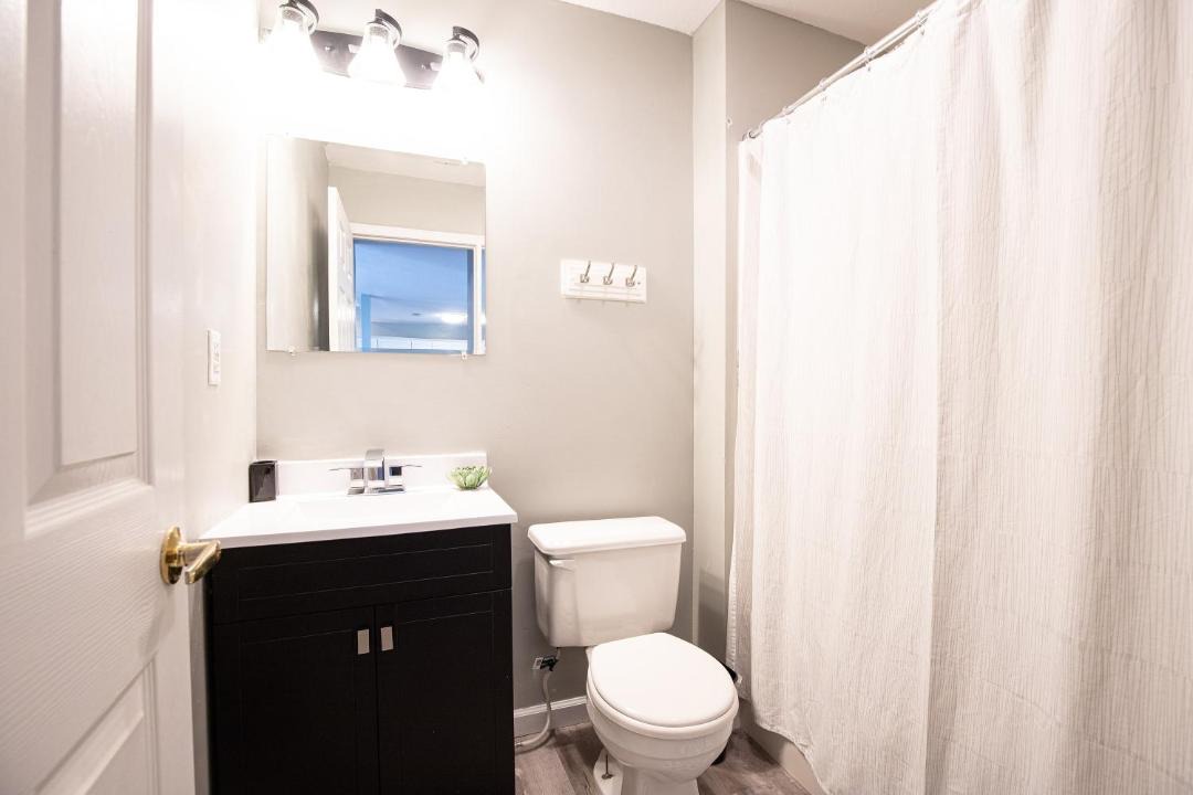Photo of Bathroom in Sunrise Beach