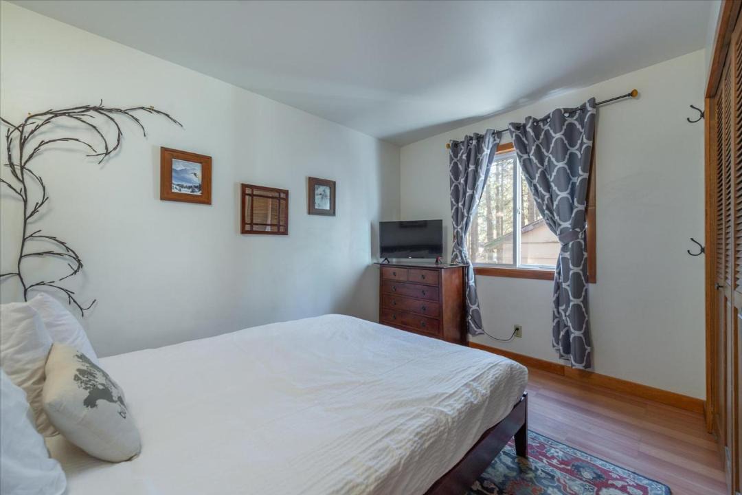 Photo of Bedroom in Brockway