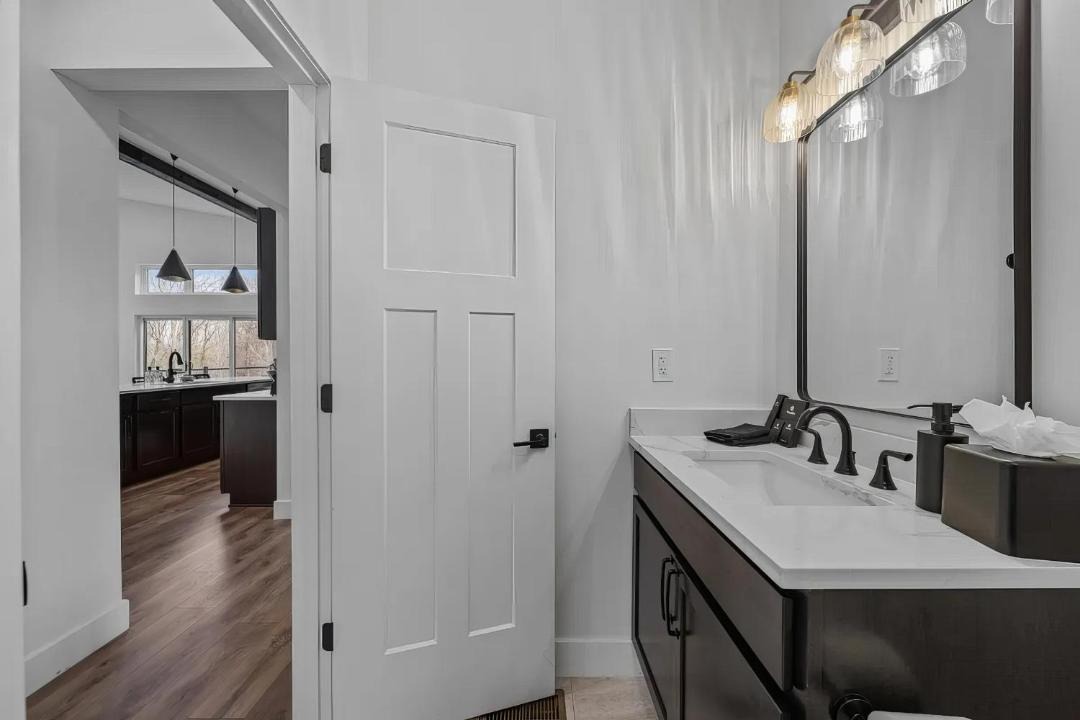 Photo of Bathroom in Innsbrook
