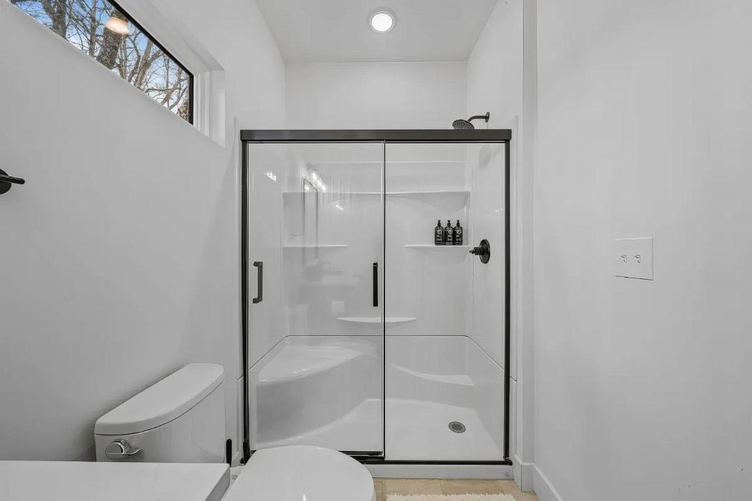 Photo of Bathroom in Innsbrook