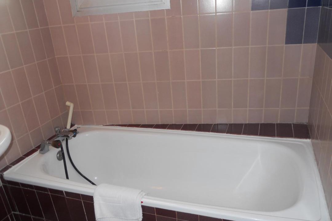 Photo of Bathroom in Mont-de-Marsan