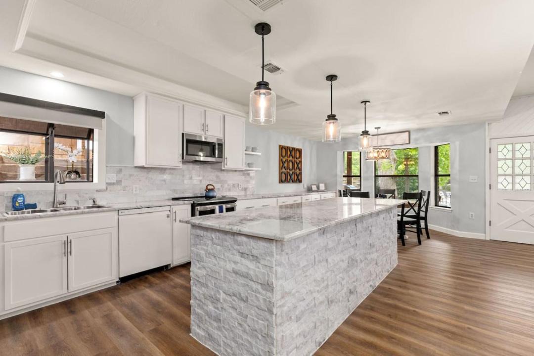 Photo of Kitchen in McQueeney