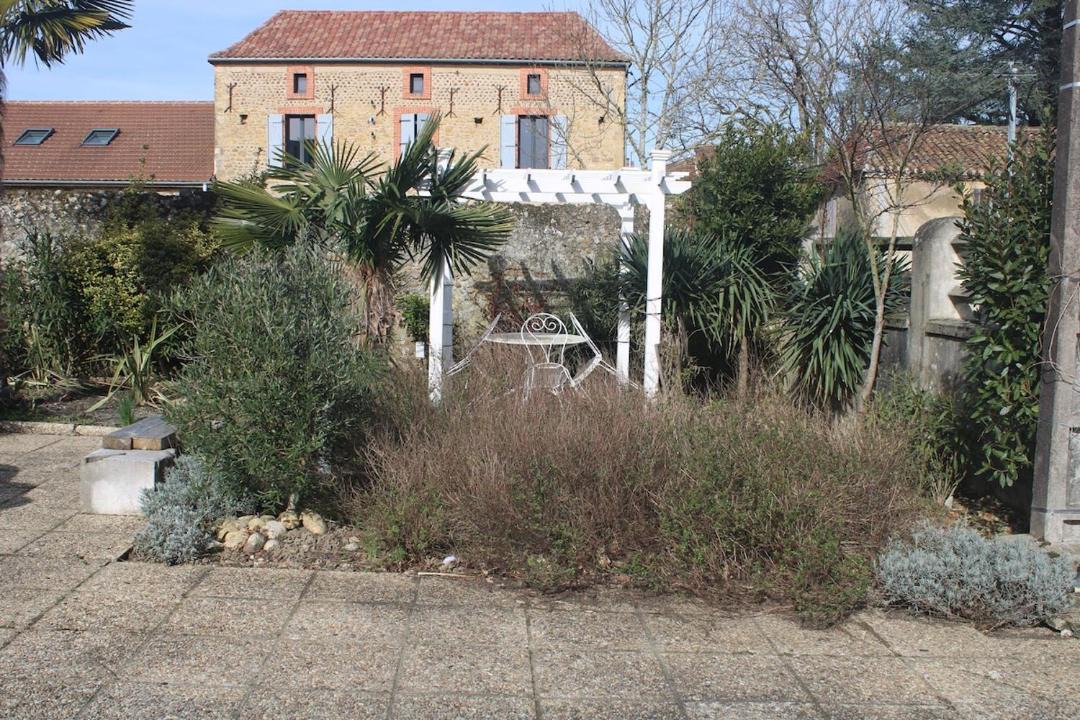 Photo of Others in Castelnau-Riviere-Basse