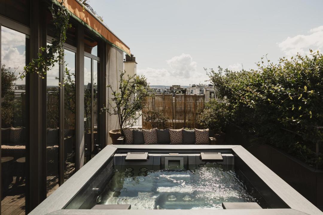 Photo of Others in 16th Arrondissement