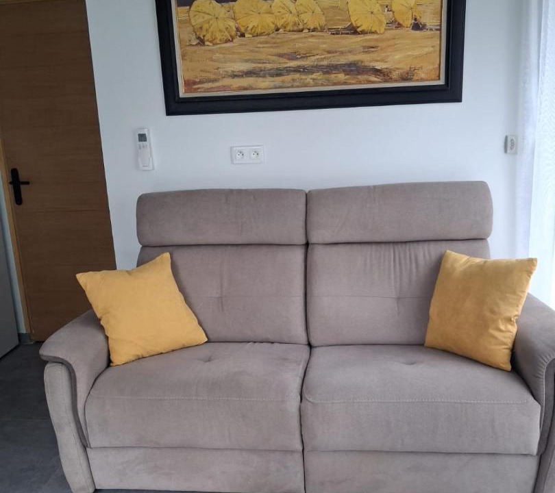 Photo of Livingroom in Carvin