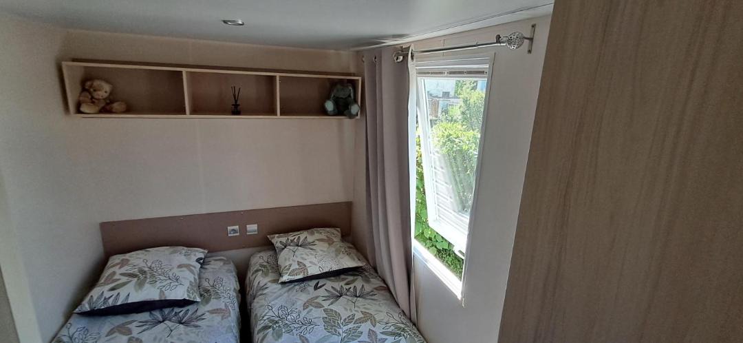 Photo of Bedroom in Villegusien-le-Lac