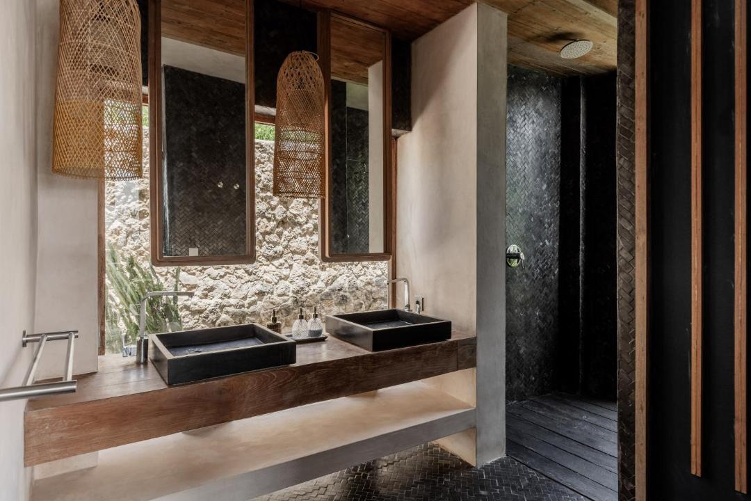 Photo of Bathroom in Ceningan Island