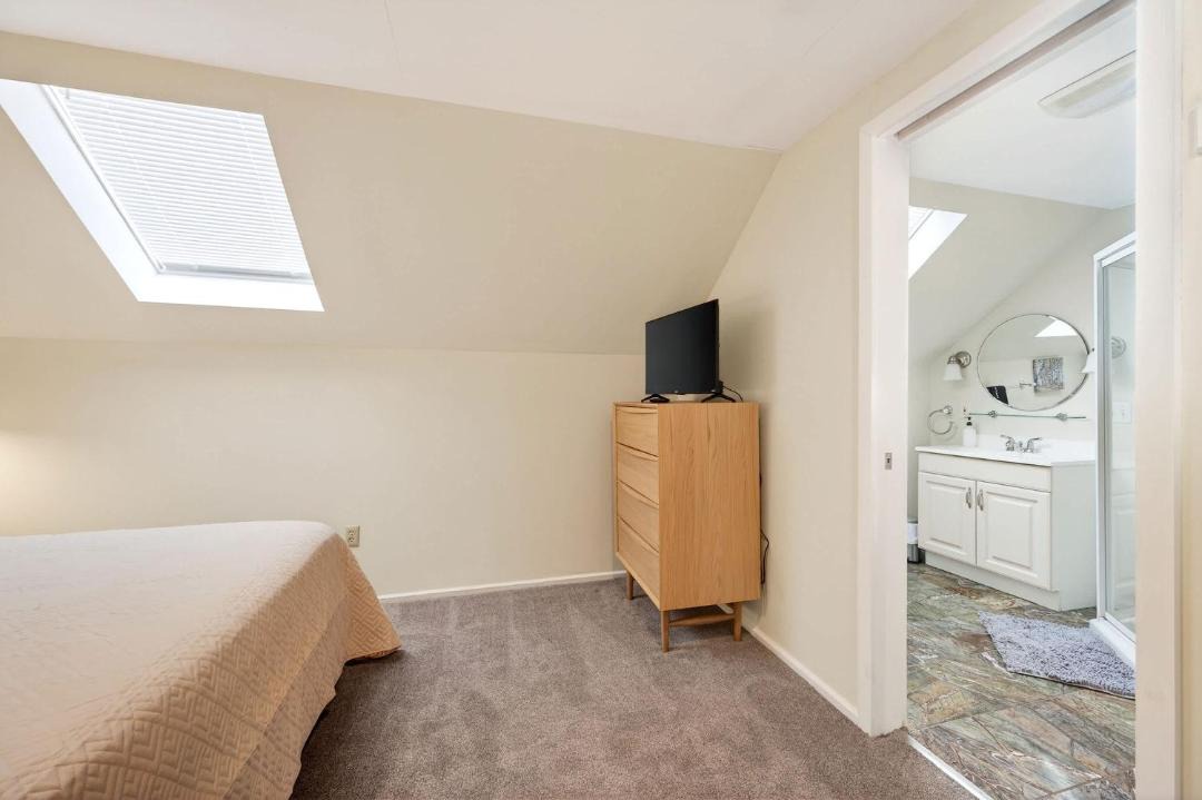 Photo of Bedroom in Great Valley