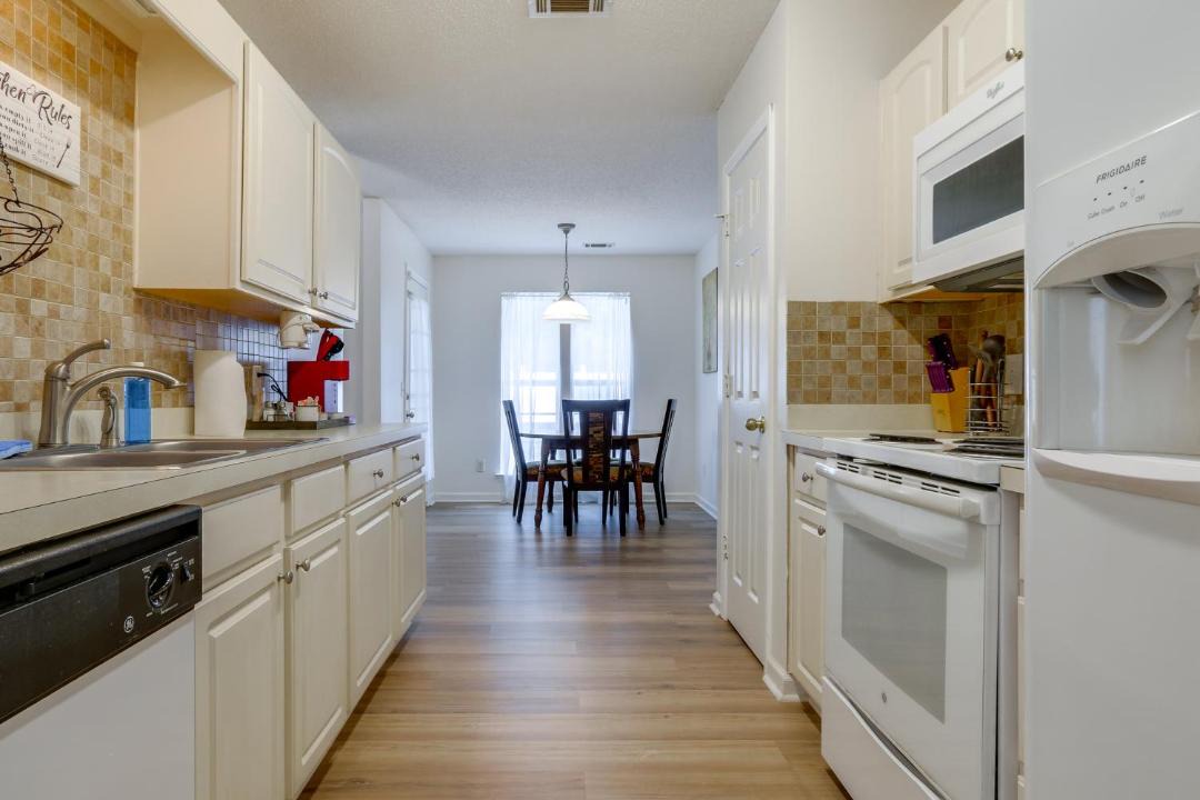 Photo of Kitchen in Pooler