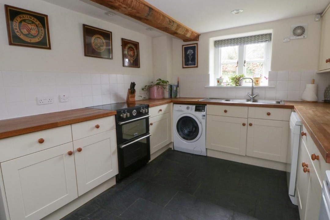 Photo of Kitchen in Llandovery