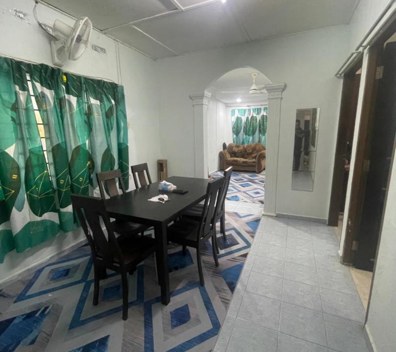 Photo of Others in Balok