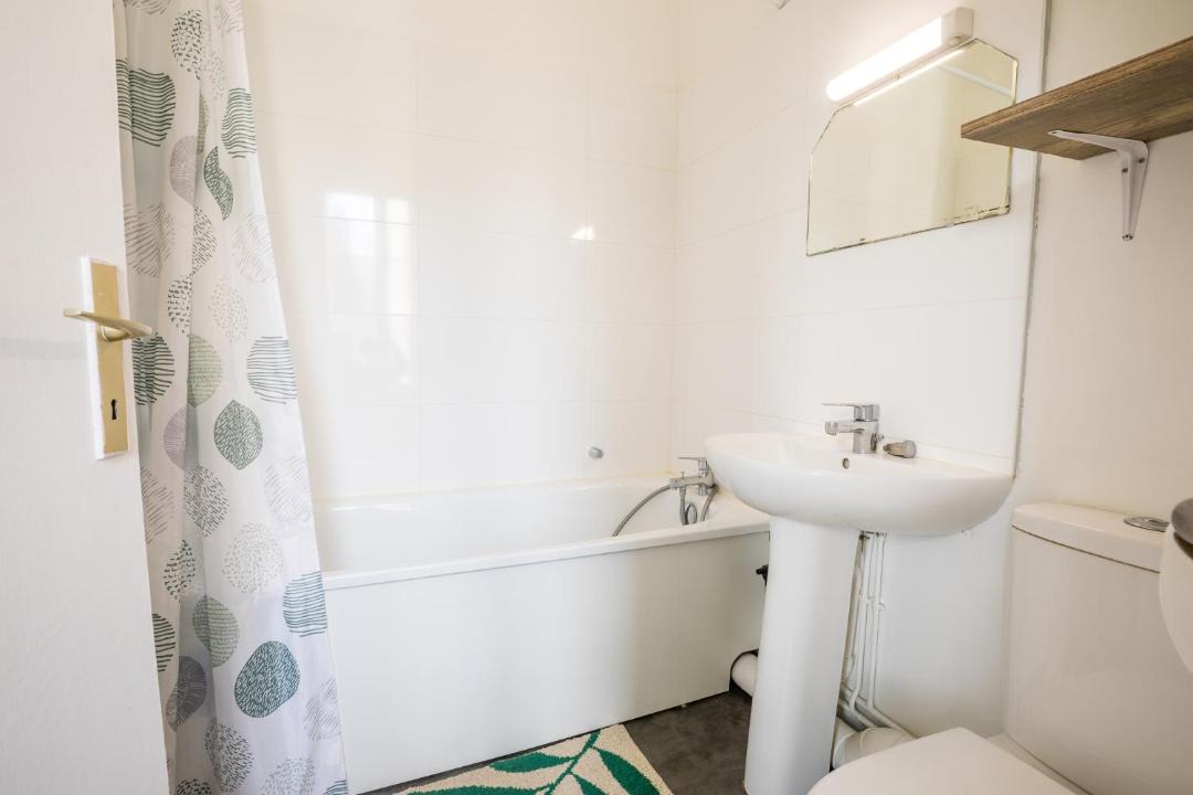 Photo of Bathroom in Gare-Jouvenet