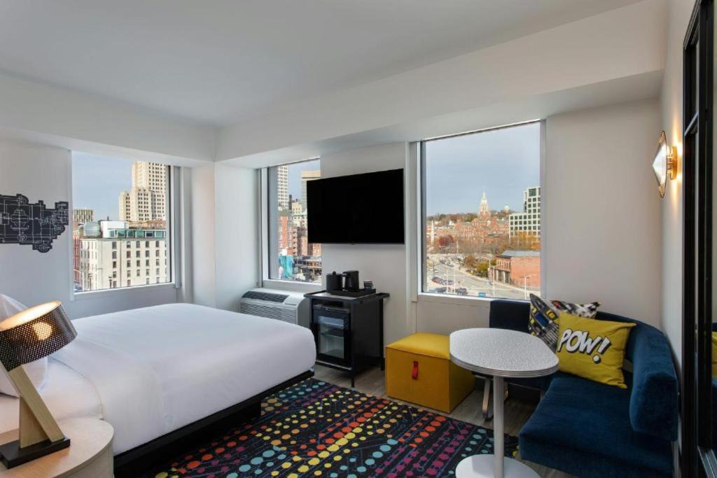 Photo of Bedroom in Downtown