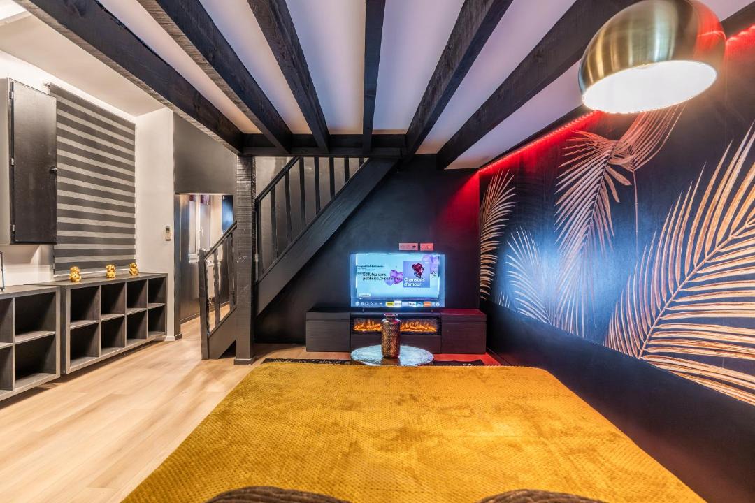 Photo of Others in Hermeray