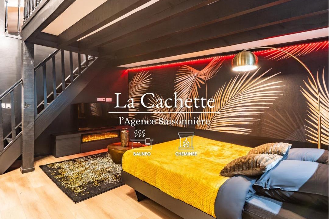 Photo of Others in Hermeray