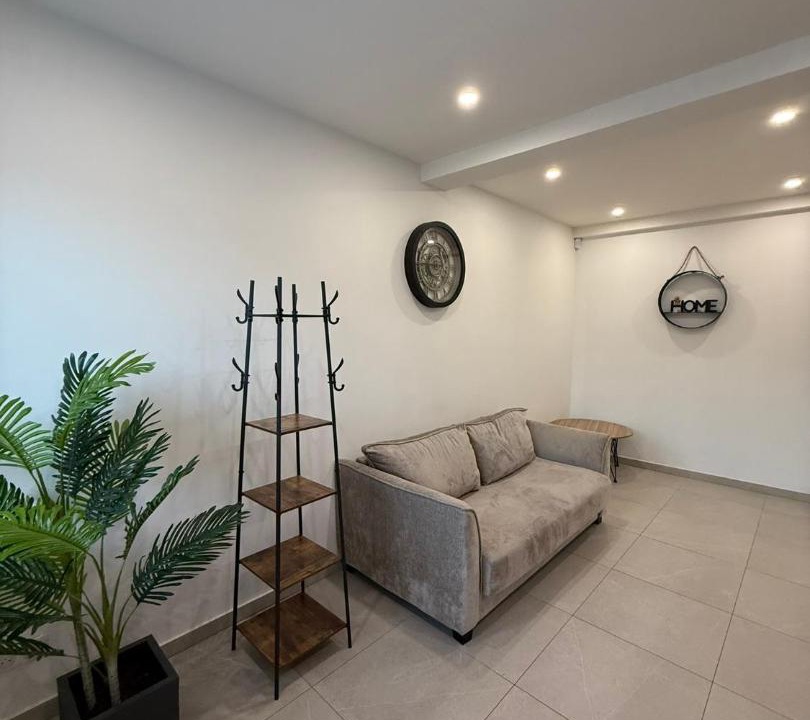 Photo of Livingroom in Francheville Le Bas