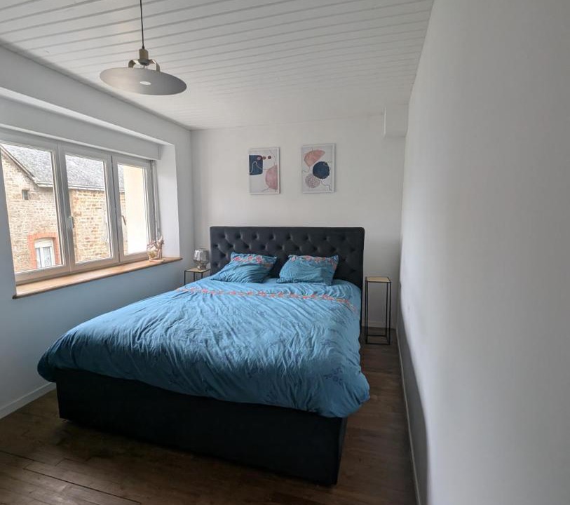 Photo of Bedroom in Montreuil-Poulay