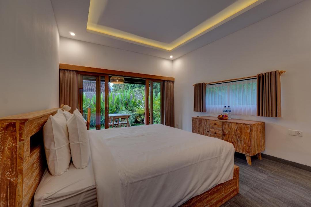 Photo of Bedroom in Sambahan