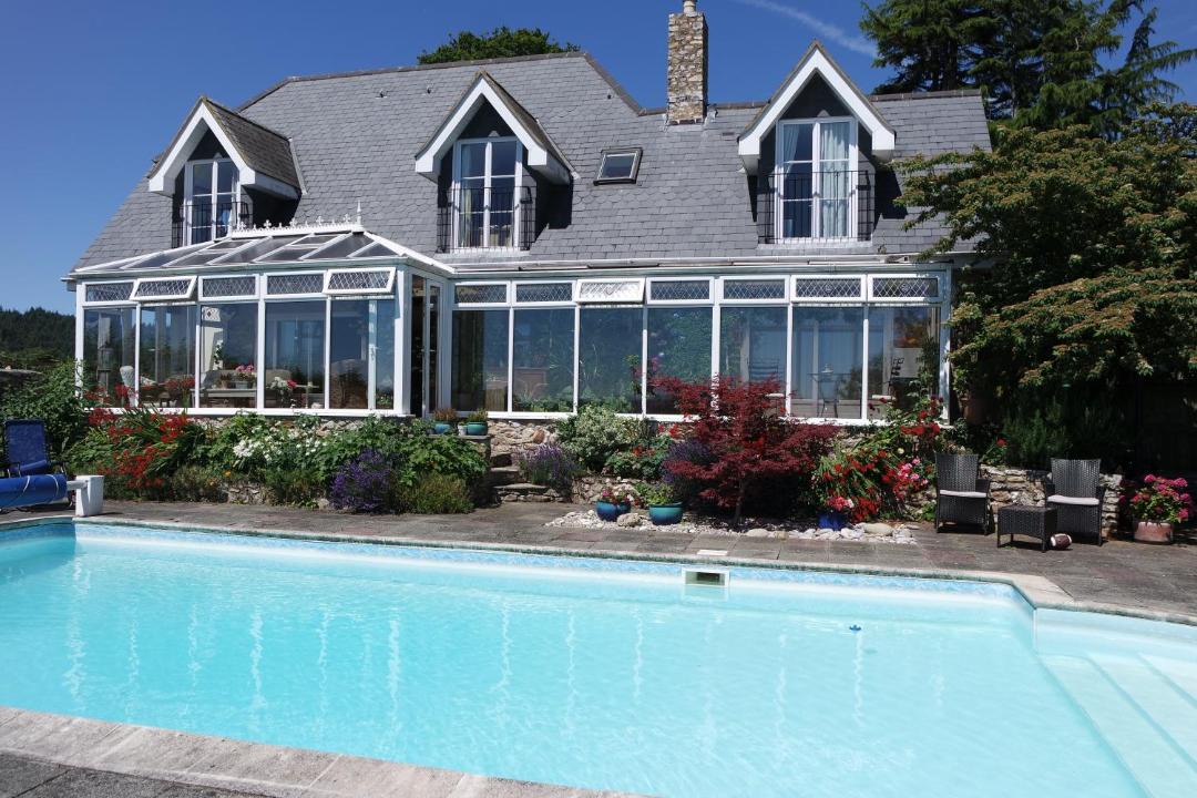 Photo of Others in Axminster