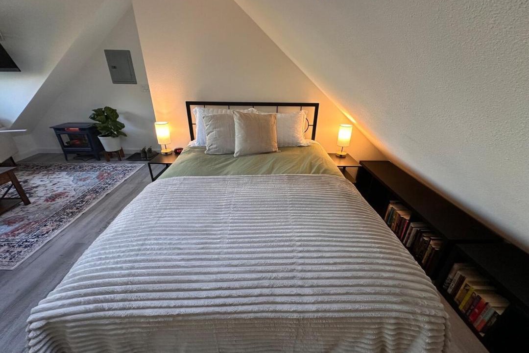 Photo of Bedroom in Bainbridge Island